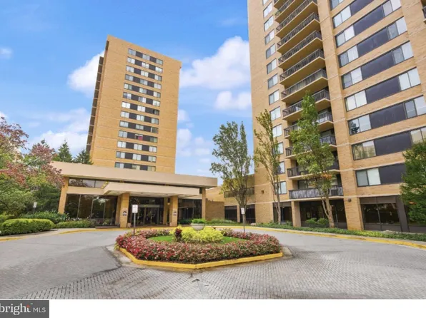 3709 S George Mason Dr E #406, Falls Church, VA 22041