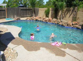 570 Stern Dr, Dixon, CA 95620