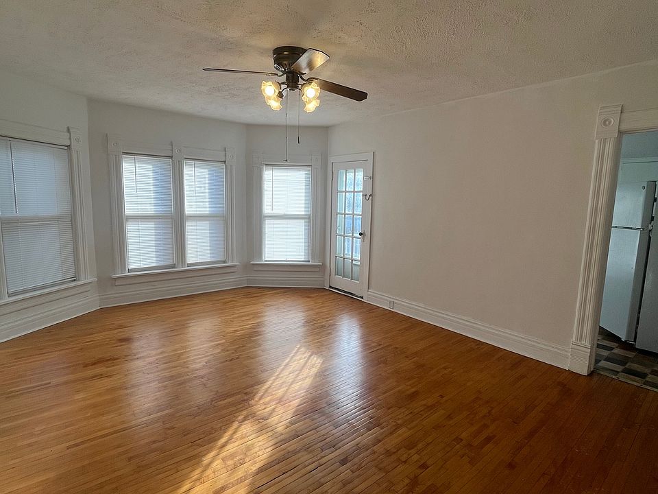 1st image of 413 W South Park Ave #A