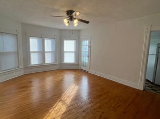 413 W South Park Ave #A, Oshkosh, WI 54902