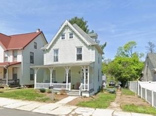 609 W 1st Ave, Parkesburg, PA 19365