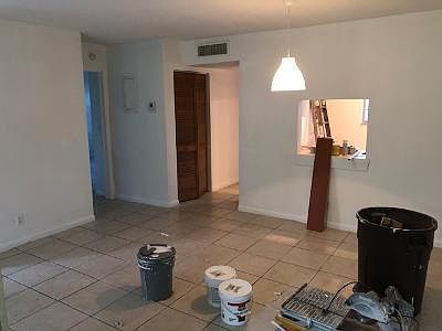2nd image of 2719 Polk St