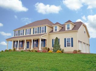 21 Highlands Way, Lopatcong, PA 08865