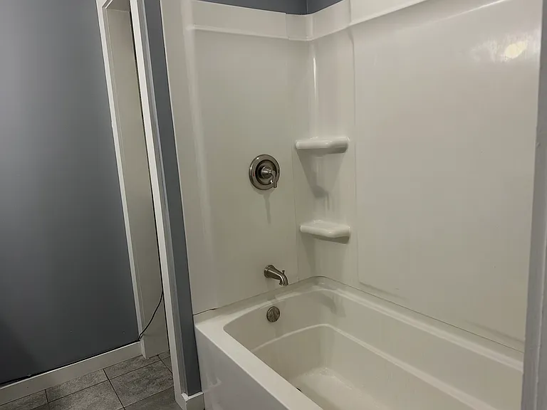 11050 S Lasalle Rd — Photo 14