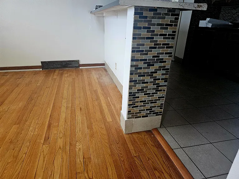 7004 Glenmore Ave #1 — Photo 17