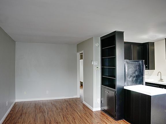 4th image of 3746 31st St #6