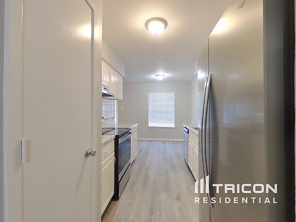 5th image of 2501 Arapaho Dr