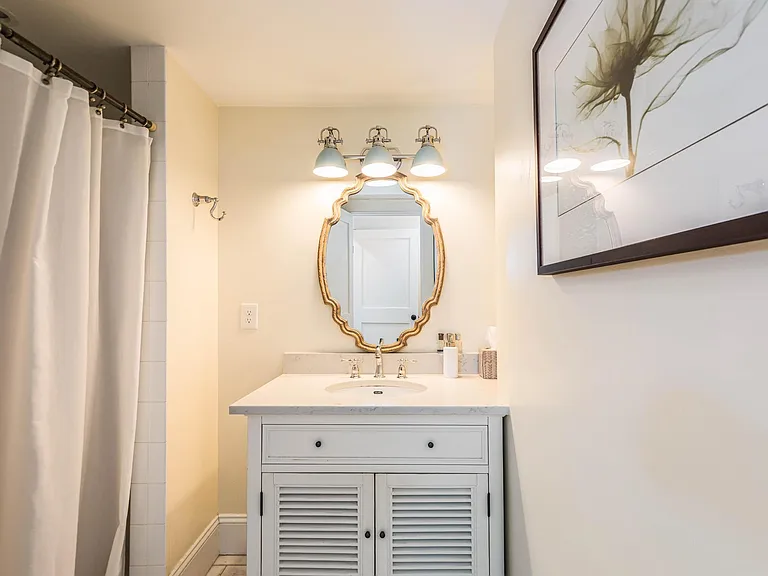 1 Franklin St #2C — Photo 27