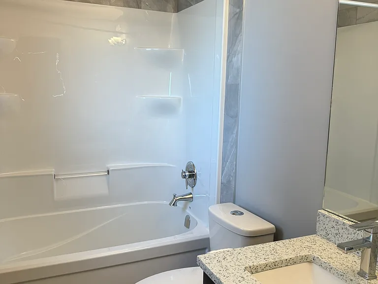 208 Barrett St — Photo 9