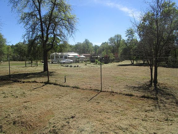 4th image of 10410 Valley Dr