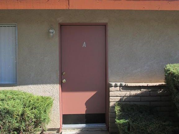 2nd image of 772 Oleander St APT A