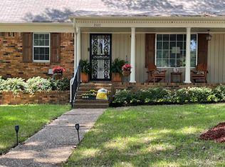 2107 Riverdale Rd, Germantown, TN 38138