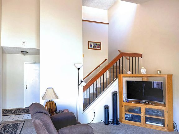 3rd image of 1565 Apache Dr Unit D