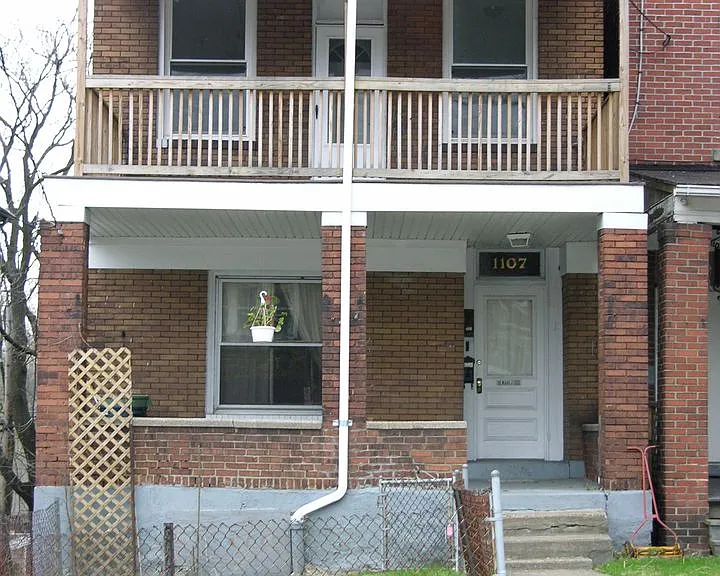 1107 Greenfield Ave #1 — Photo 11