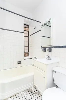 Rented by Living New York | media 11