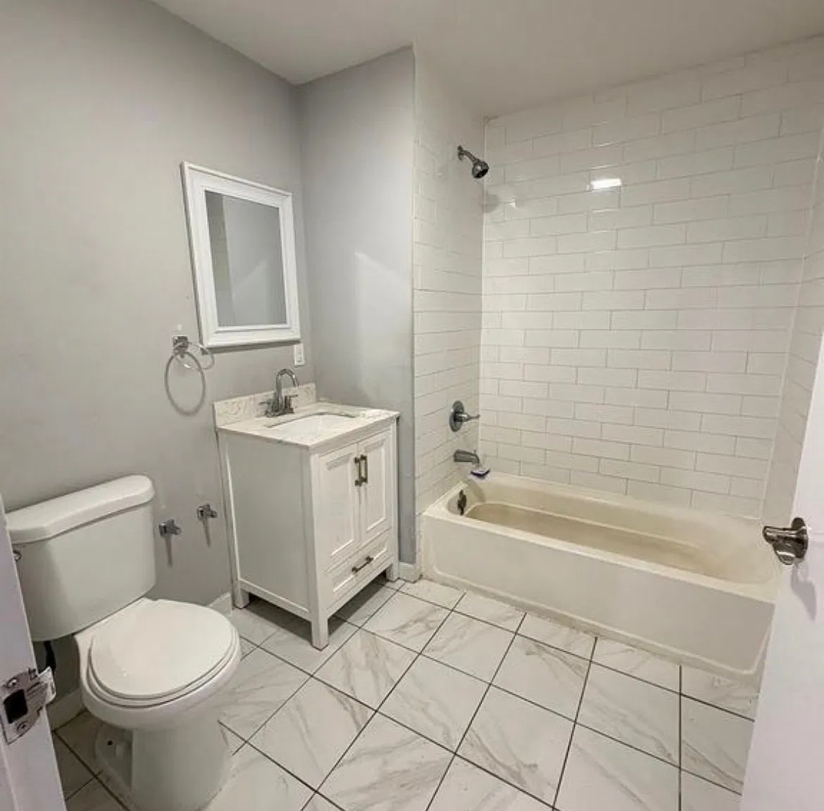 1 bed, 650 sqft, $1,200 — Photo 1