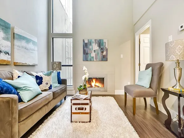 935 La Posada Dr #243, Austin, TX 78752