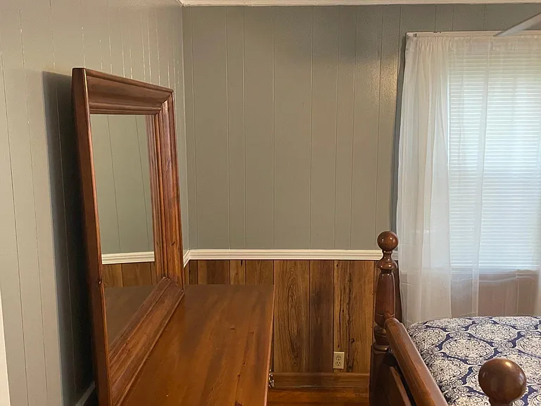 709 W Main St — Photo 5