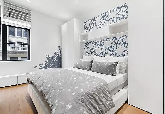 5th image of 372 5th Ave APT 7A