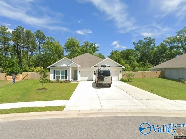 1881 Carly St, Foley, AL 36535