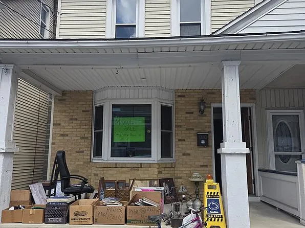 649 Arlington St, Tamaqua, PA 18252