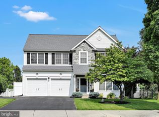 251 N Oak St, Lititz, PA 17543