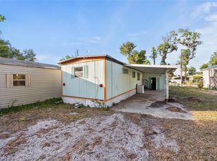 1098 NW 7th Blvd, Lake Panasoffkee, FL 33538