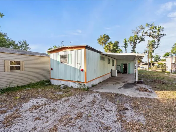 1098 NW 7th Blvd, Lake Panasoffkee, FL 33538