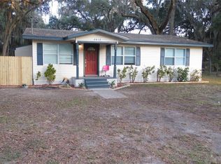 2612 Ellis Rd, Plant City, FL 33565