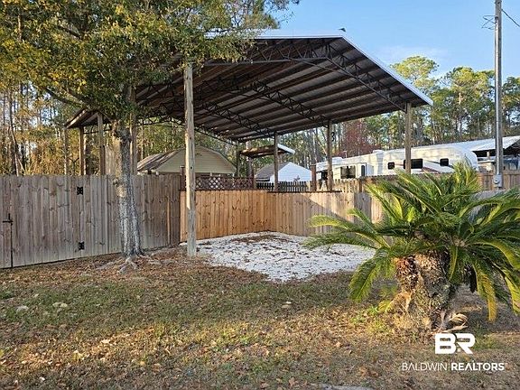 3rd image of 182 Defuniak Loop