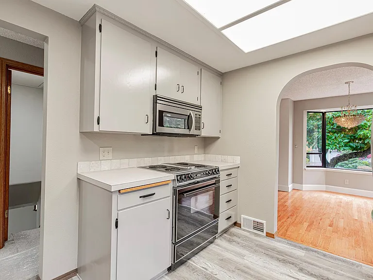 20731 2nd Ave SW — Photo 17