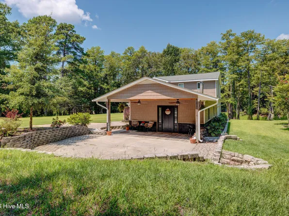 151 Pansy Lane, Hampstead, NC 28443