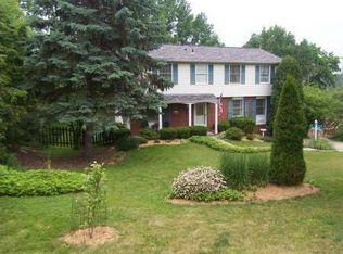 357 Lorlita Ln, Pittsburgh, PA