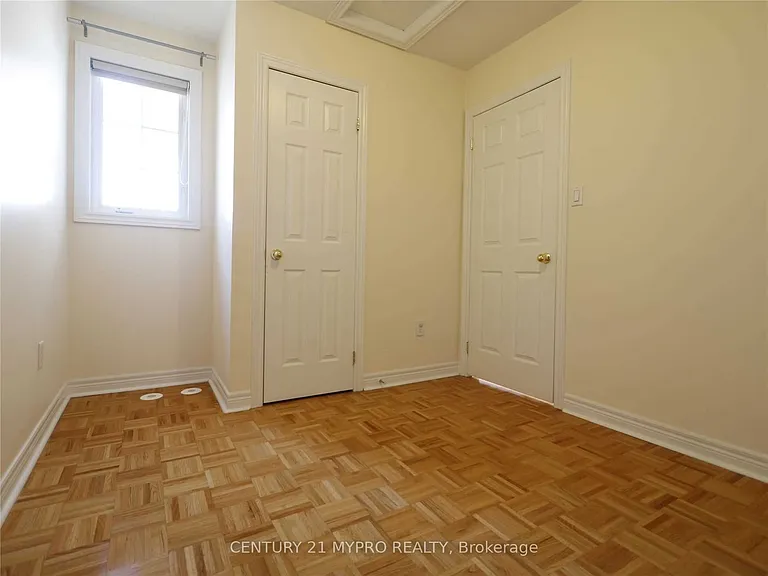 2491 Bur Oak Ave — Photo 24