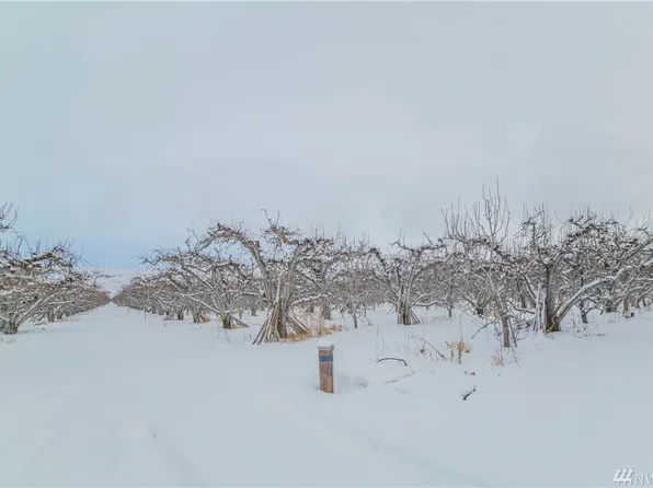 1608 Howard Flats Rd, Chelan, WA 98816