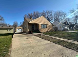 1411 Lochedem Dr, Storm Lake, IA 50588