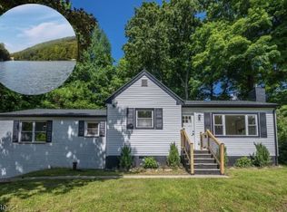 33 Orchard Dr, Vernon, NJ 07462