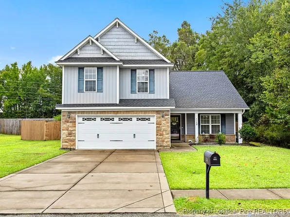 538 Hogart St, Raeford, NC 28376