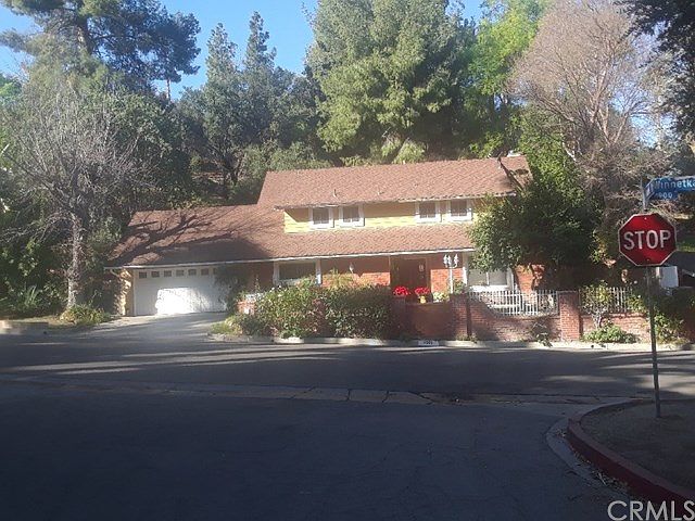 1st image of 4901 Winnetka Ave