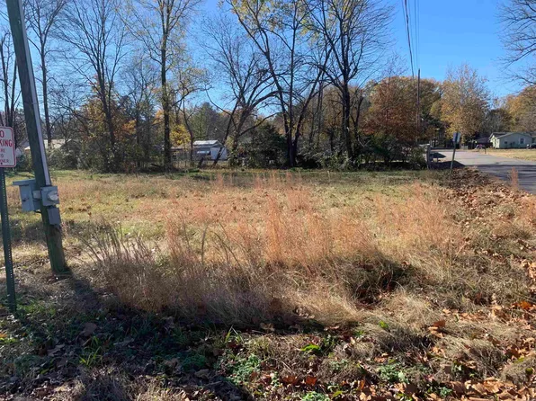 608 W Barnett St, Kensett, AR 72082