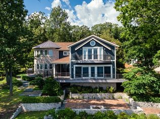 342 Forest Ave, Green Lake, WI 54941