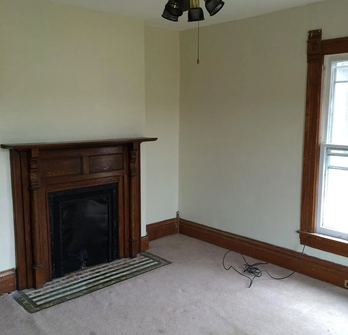 3 bed, 1953 sqft, $1,400 — Photo 3
