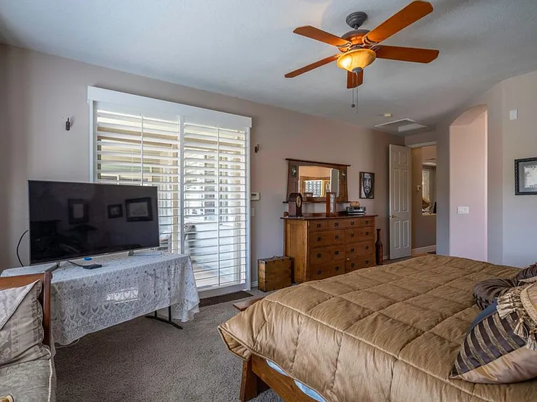2329 N Prospector Ln — Photo 21