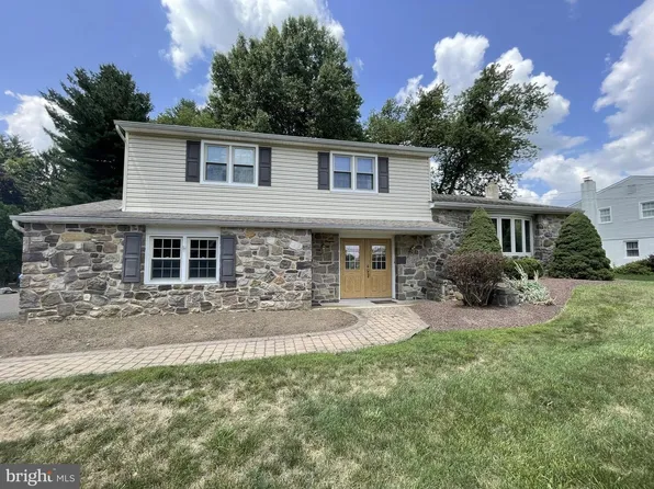1266 Old Jordan Rd, Holland, PA 18966