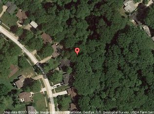 365 Balmoral Dr, Richmond Heights, OH