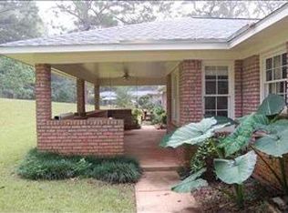 105 Oakwood Dr, Enterprise, AL 36330