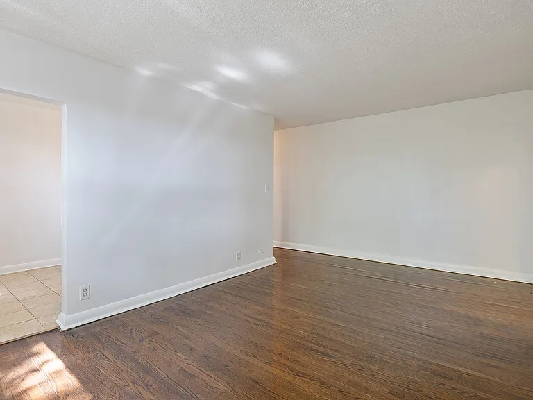 4 Folcroft Ave — Photo 24