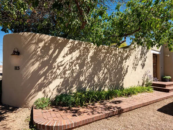 113 N Armijo Ln, Santa Fe, NM 87501