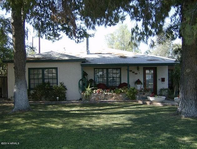 1st image of 1850 E Glenrosa Ave
