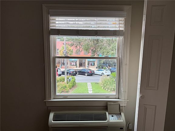 3rd image of 500 Ocean Blvd #6